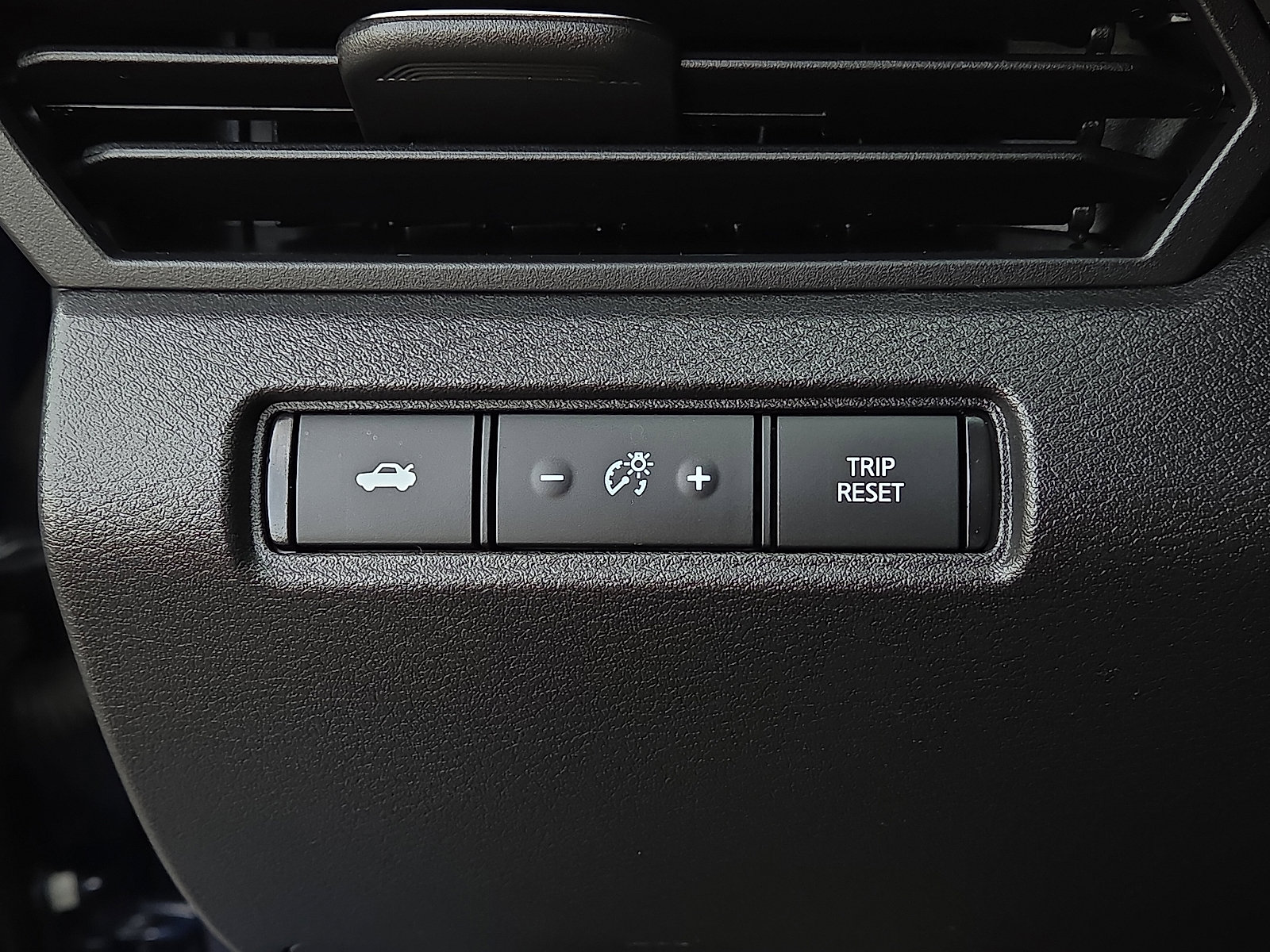 Used 2023 Nissan Altima 2.5 SR w/ SR Premium Package image 25