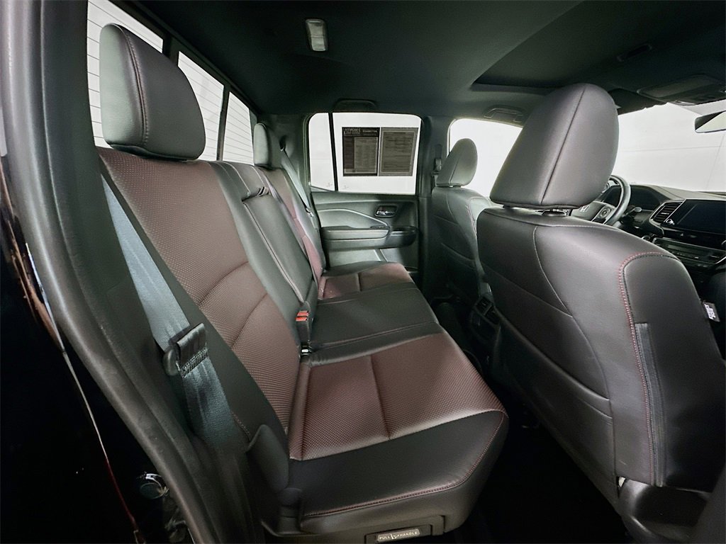 Used 2022 Honda Ridgeline Black Edition image 11