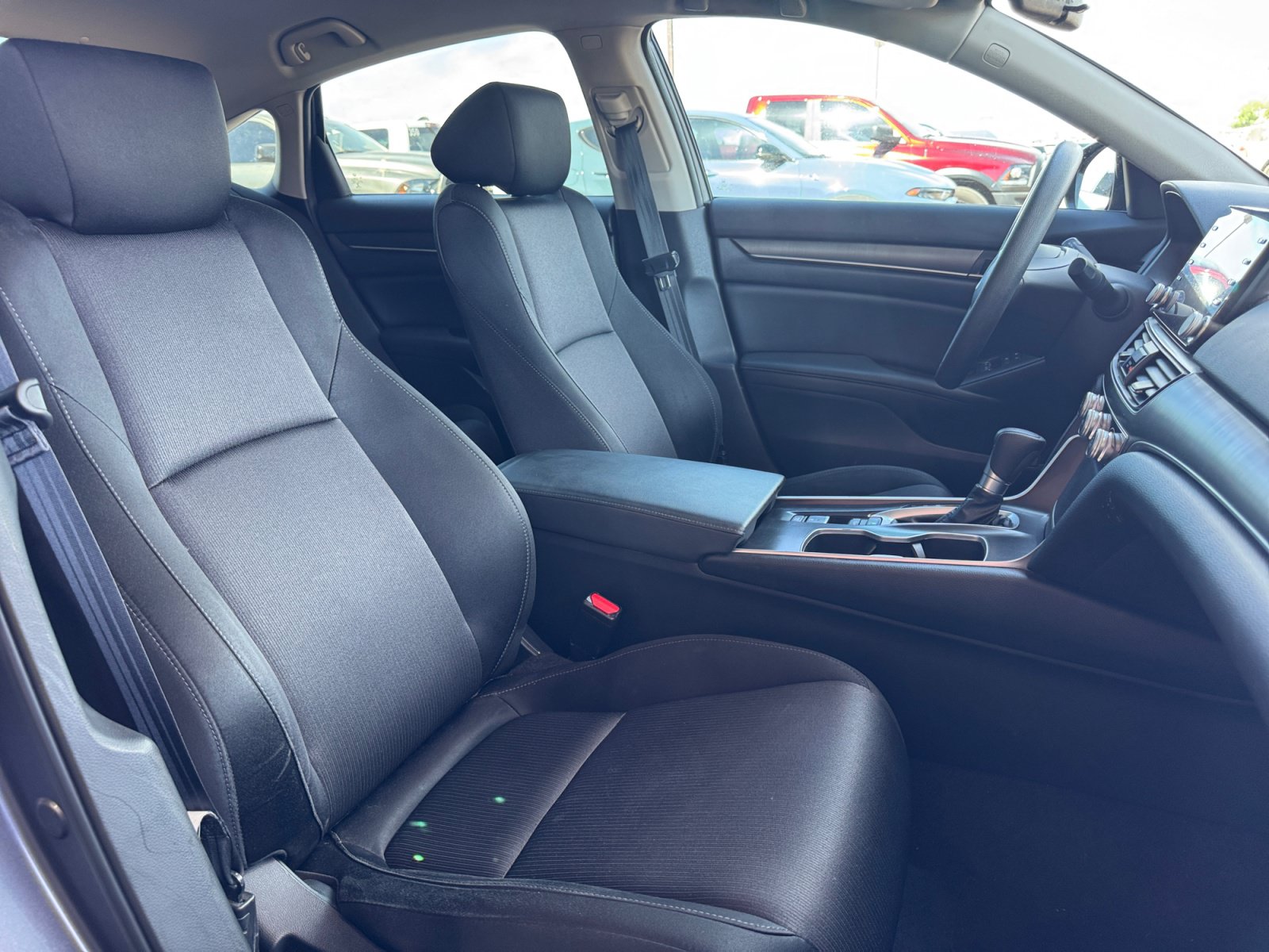Used 2022 Honda Accord LX image 16