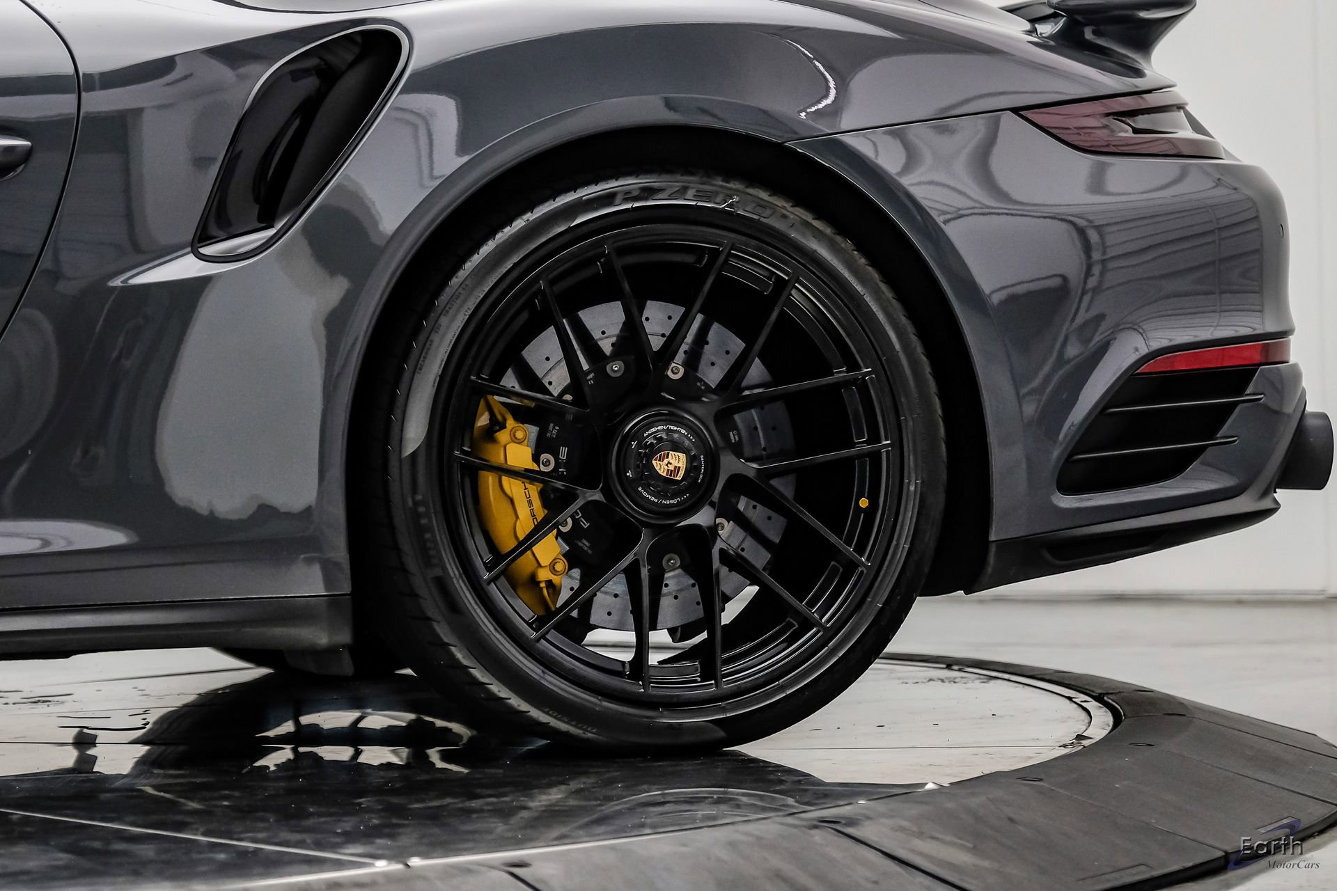 Used 2017 Porsche 911 Turbo S AWD/4WD image 98