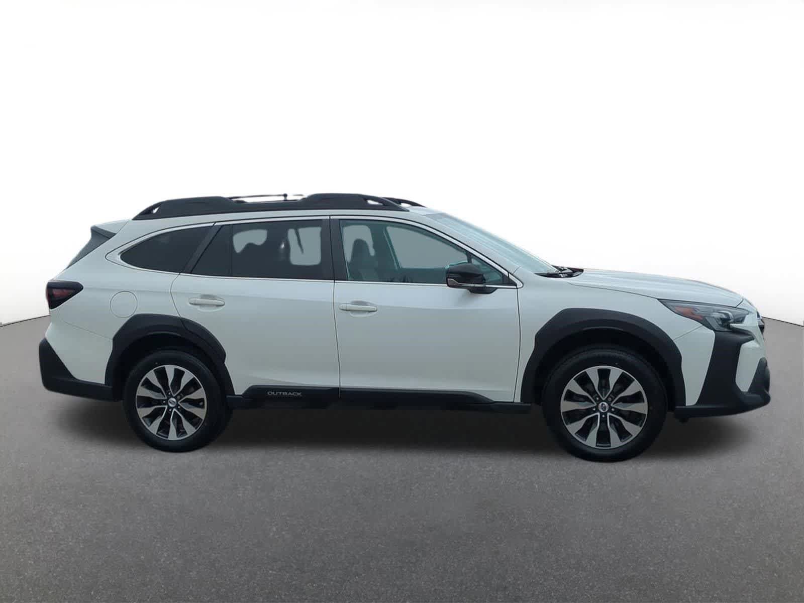 Used 2023 Subaru Outback Limited AWD/4WD image 7