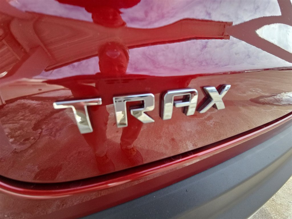 New 2025 Chevrolet Trax LT w/ LT Convenience Package image 29