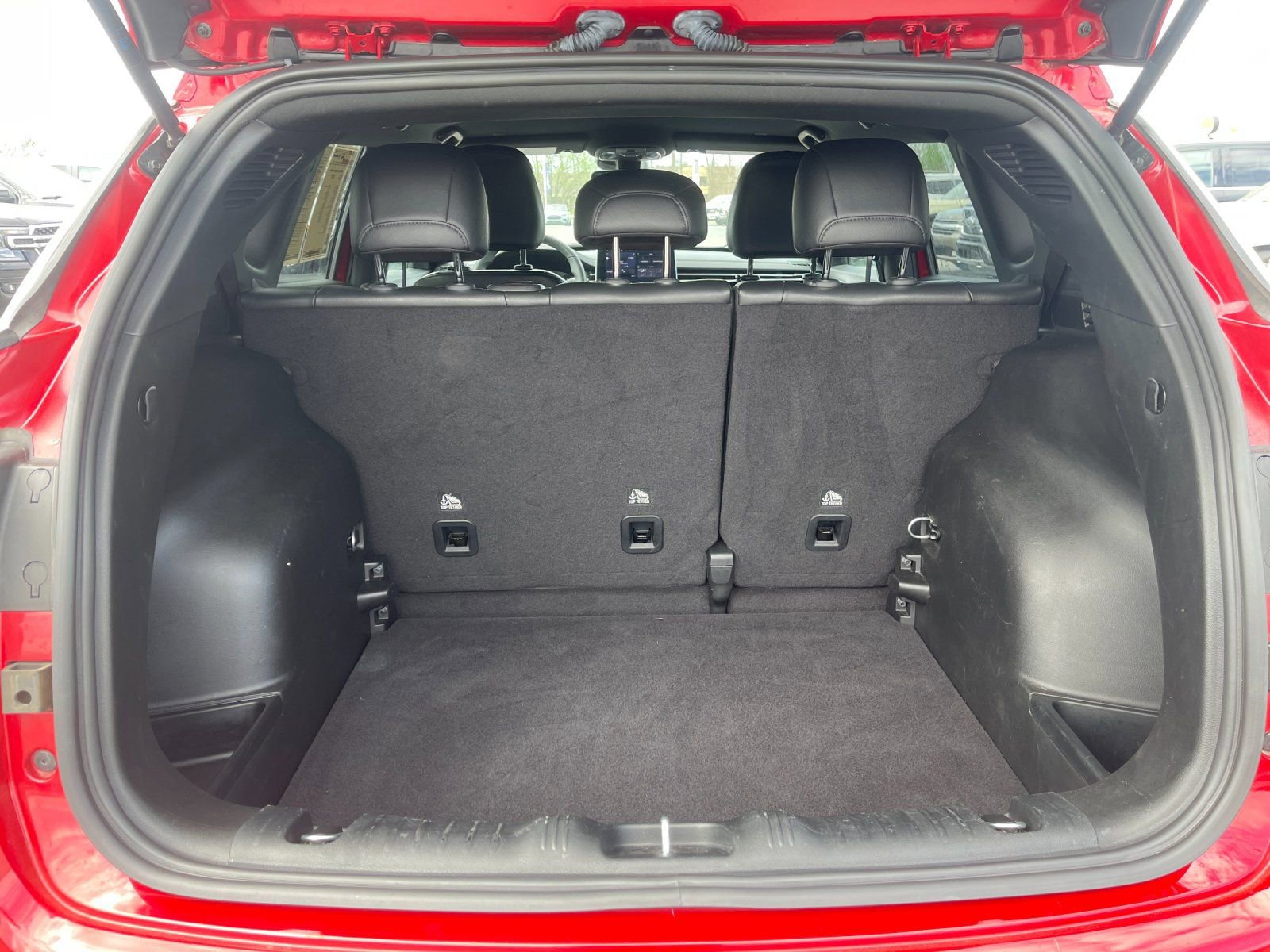 Used 2023 Jeep Compass Latitude image 17