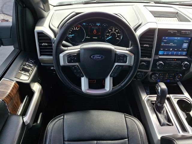 Used 2019 Ford F150 Lariat w/ Max Trailer Tow Package image 11