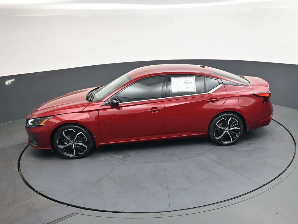 New 2026 Nissan Altima 2.5 SR image 33