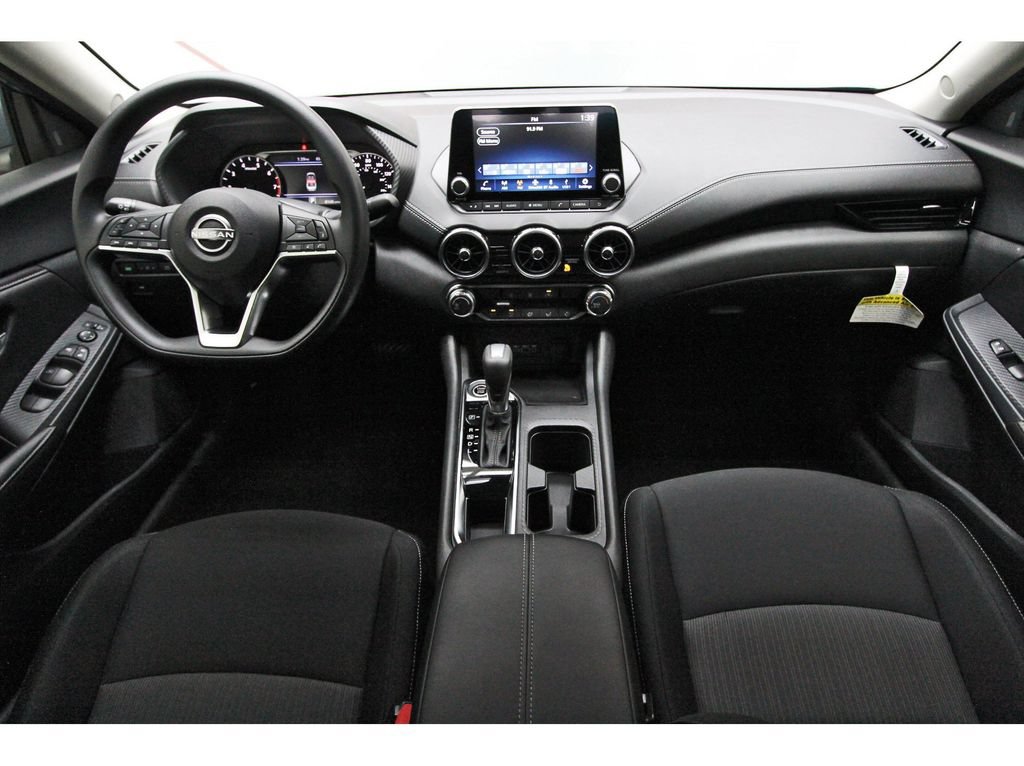 Certified 2025 Nissan Sentra SV FWD image 7