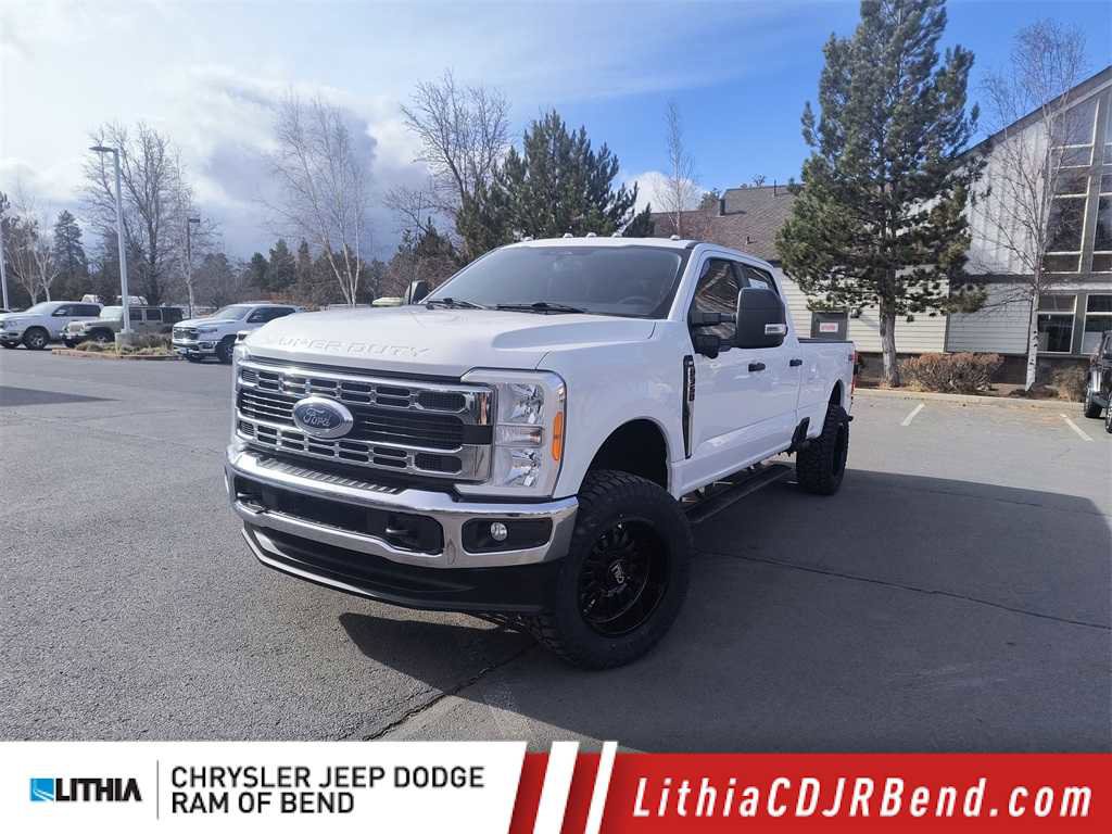 Used 2023 Ford F350 XLT w/ 360-Degree Camera Package