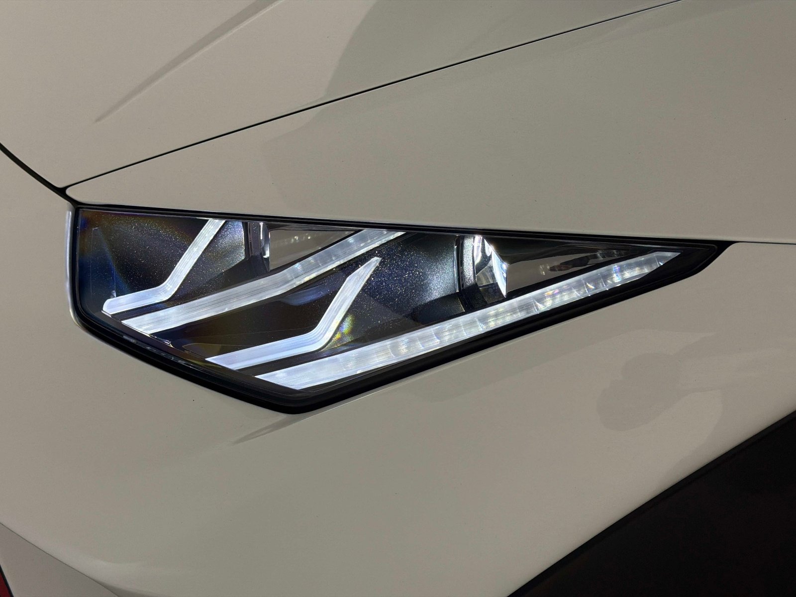 Used 2023 Lamborghini Huracan Sterrato image 10