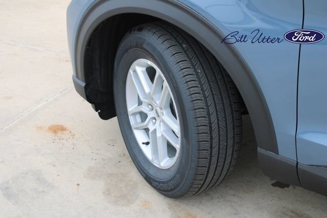 New 2026 Ford Explorer Active RWD image 5
