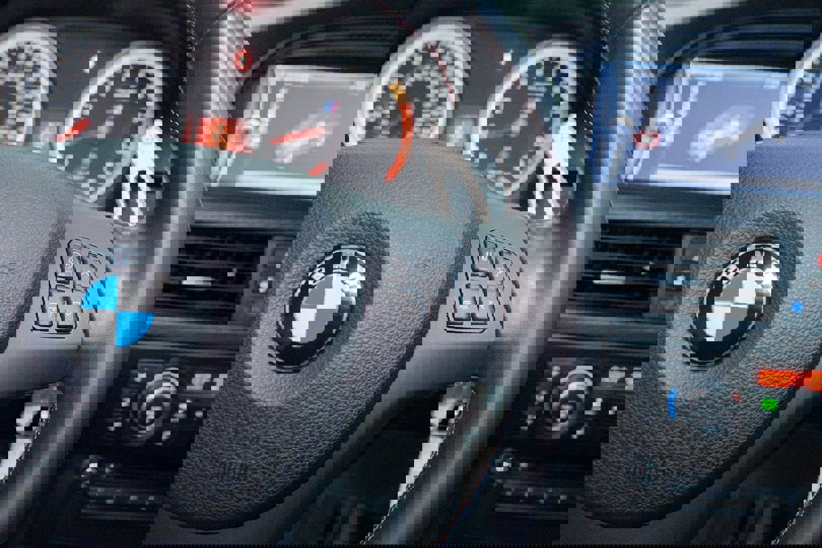 Used 2011 BMW M3 Coupe image 31