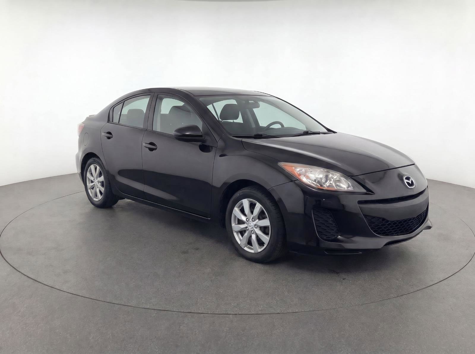 Used 2013 MAZDA MAZDA3 i Sport FWD image 2