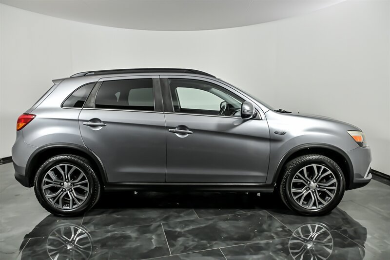 Used 2017 Mitsubishi Outlander Sport SEL FWD image 10