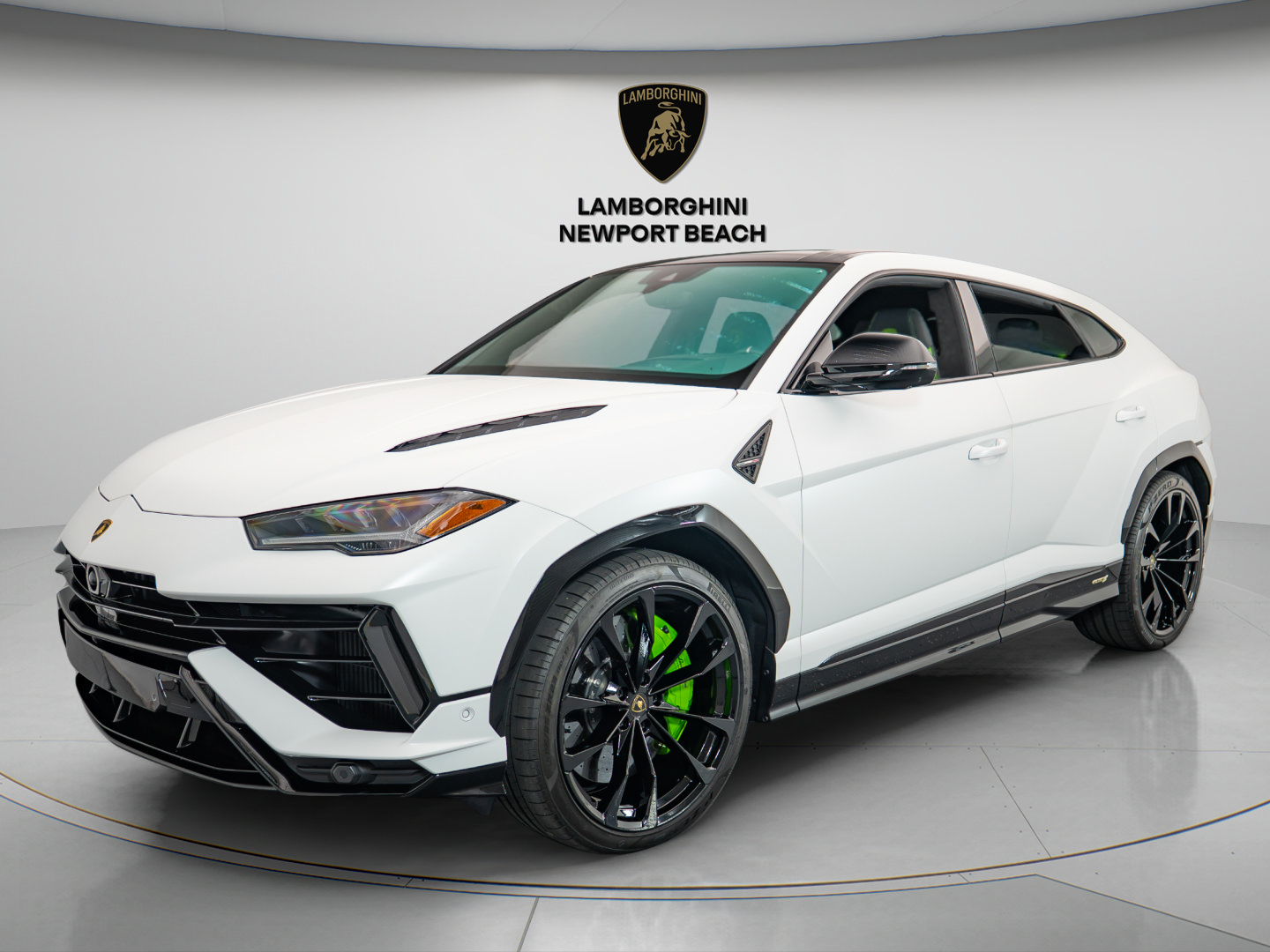Used 2023 Lamborghini Urus S AWD/4WD image 3