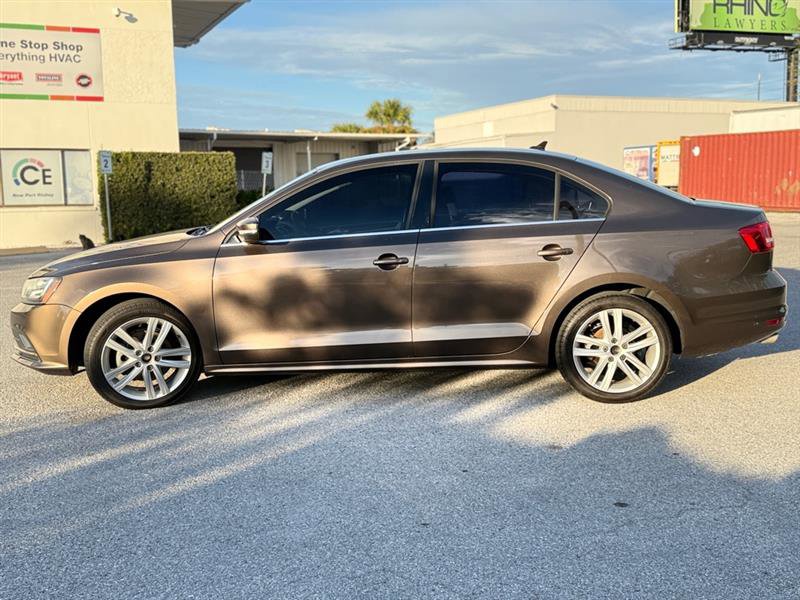 Used 2015 Volkswagen Jetta TDI SEL image 4