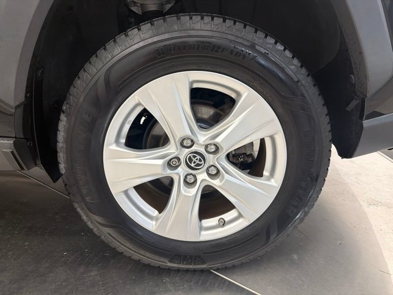 Used 2019 Toyota RAV4 XLE w/ Convenience Package AWD/4WD image 39
