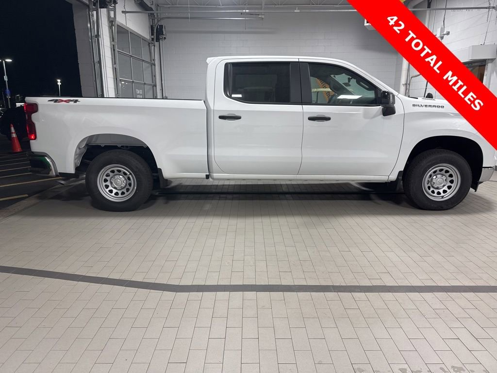 Used 2025 Chevrolet Silverado 1500 W/T w/ WT Value Package image 3