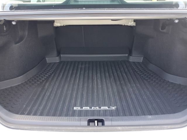 Used 2024 Toyota Camry XLE w/ Cold Weather Package FWD image 29