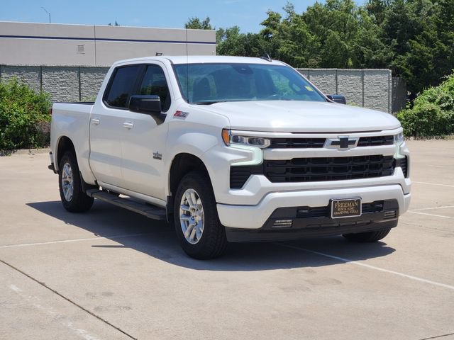Used 2022 Chevrolet Silverado 1500 RST AWD/4WD image 3