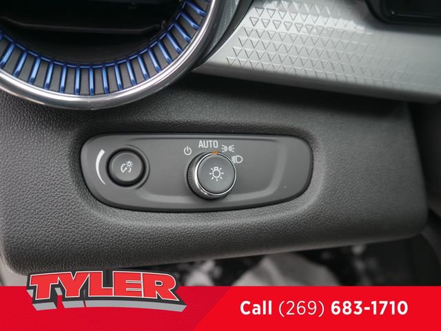 New 2026 Chevrolet Trax LT w/ Driver Confidence Package FWD image 23