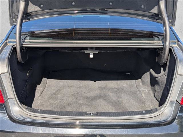 Used 2013 Mercedes-Benz E 550 4MATIC Sedan image 6