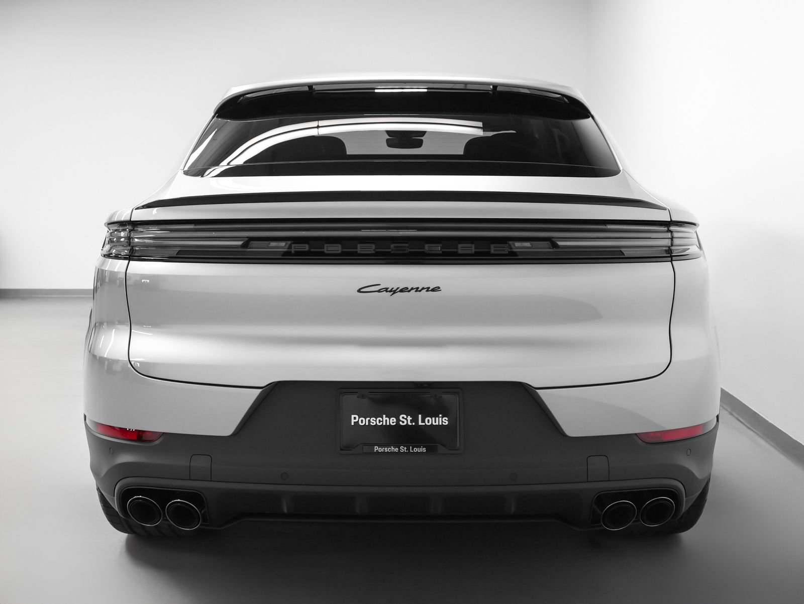 New 2026 Porsche Cayenne Coupe AWD/4WD image 11