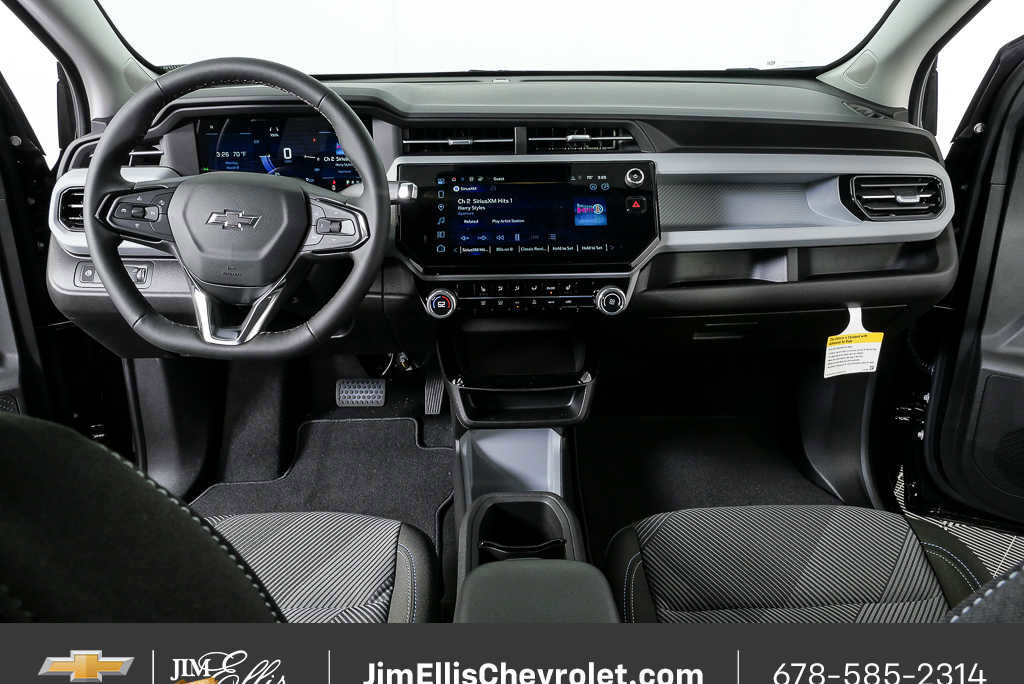 New 2027 Chevrolet Bolt LT w/ Comfort Package image 18