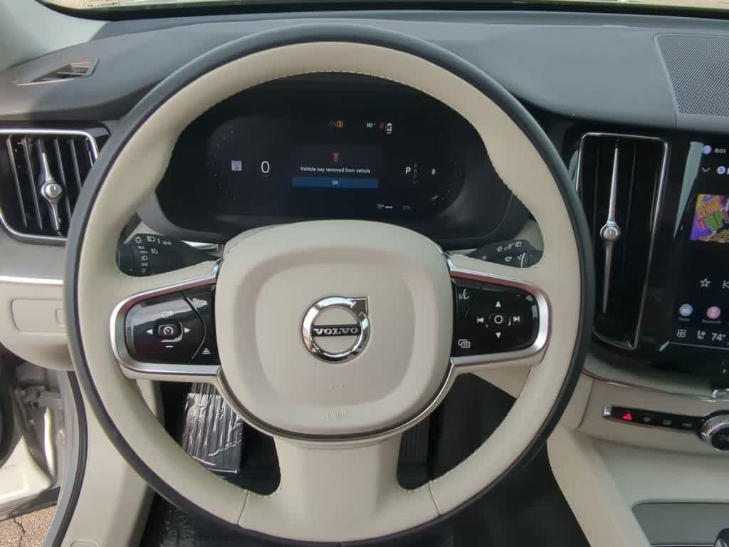 Certified 2023 Volvo XC60 B5 Plus w/ Climate Package AWD/4WD image 21