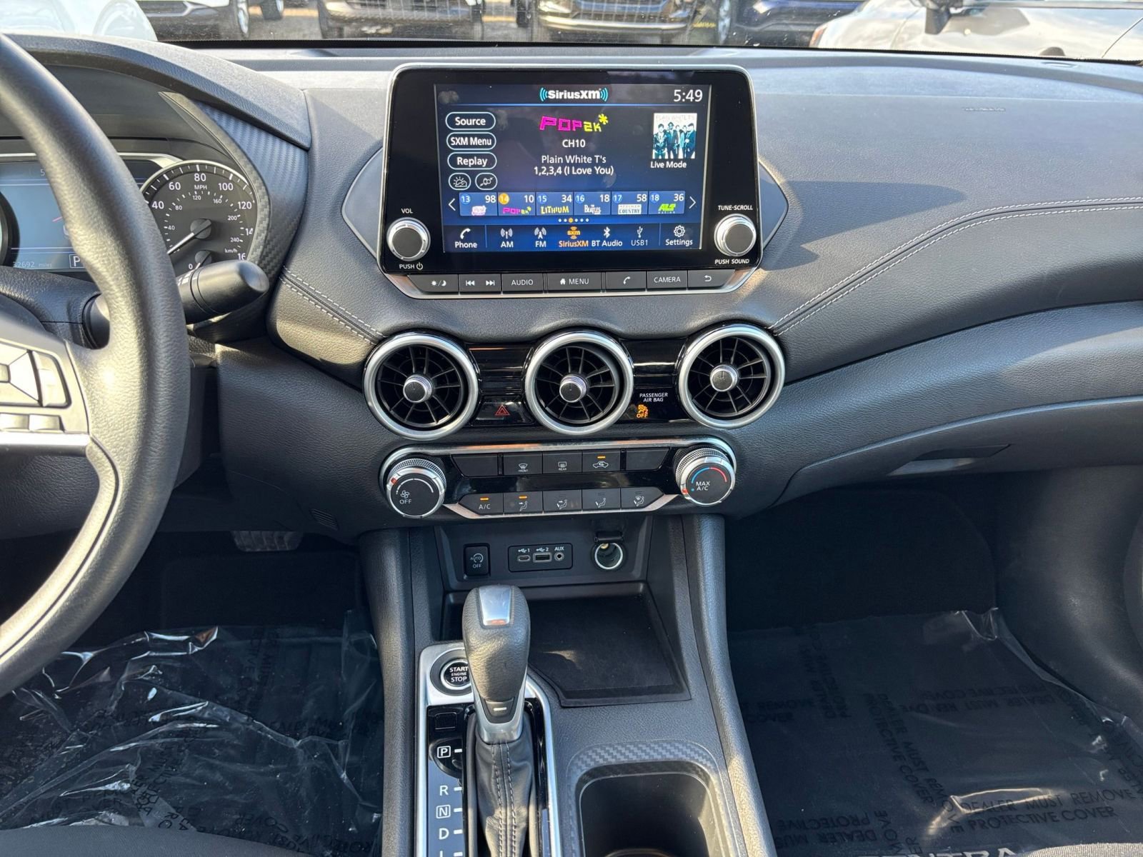 Used 2025 Nissan Sentra SV image 17