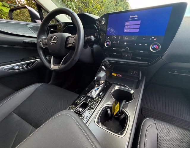 Certified 2024 Lexus NX 350 AWD w/ Vision Package image 27