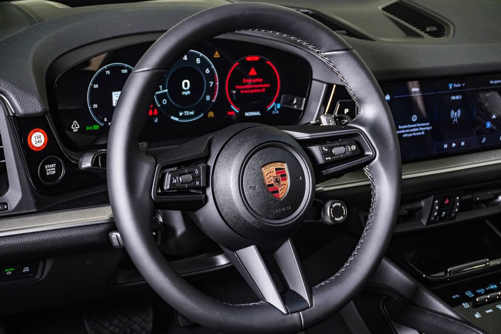 New 2026 Porsche Cayenne AWD/4WD image 18