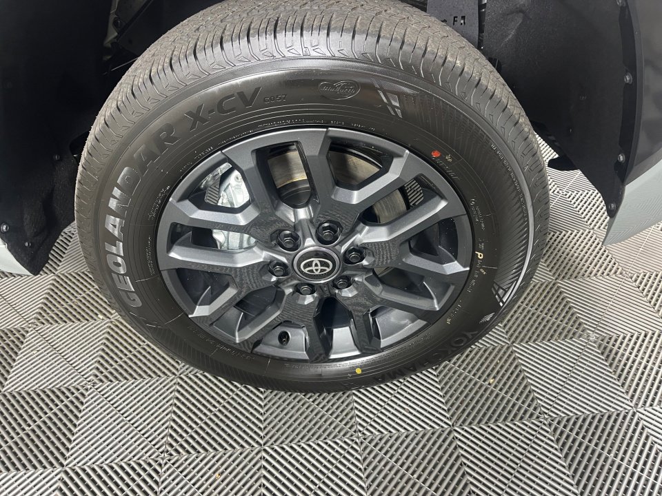 New 2026 Toyota Tundra Platinum image 22