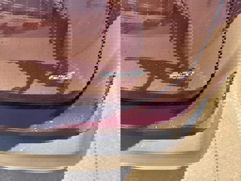 Used 2023 Ford Edge SEL w/ Convenience Package image 6