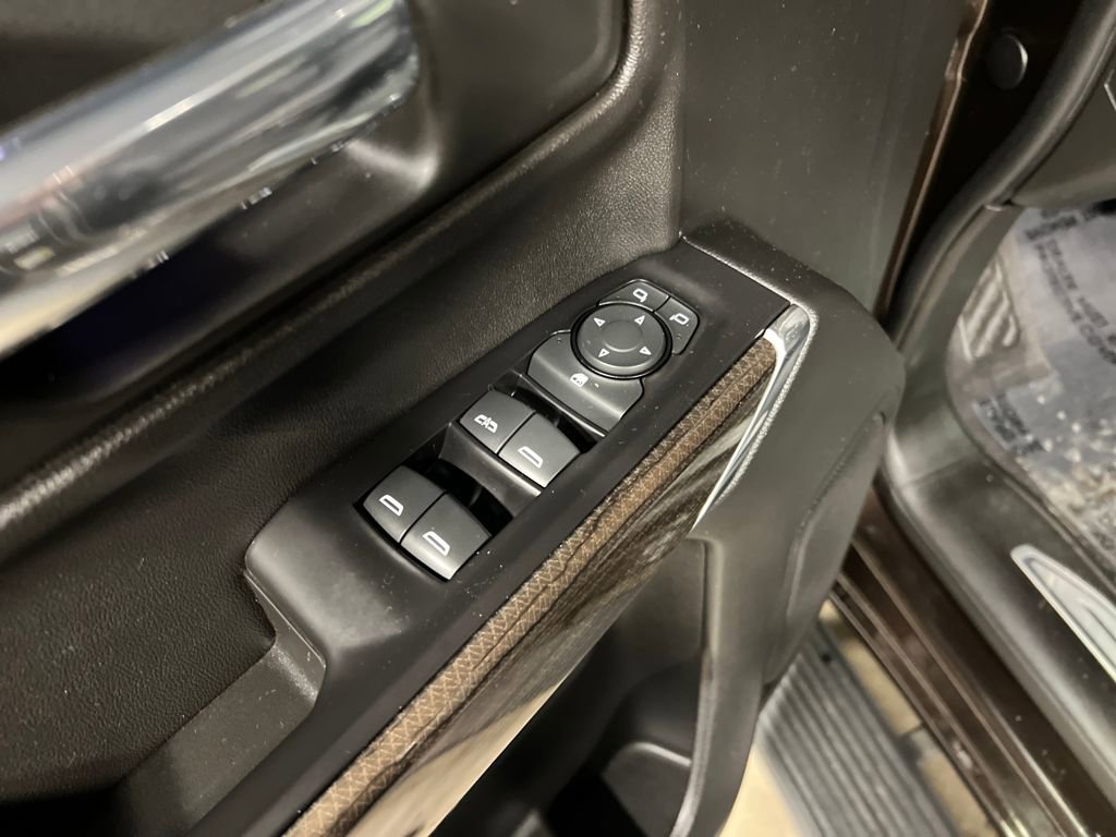 Used 2019 Chevrolet Silverado 1500 RST image 17