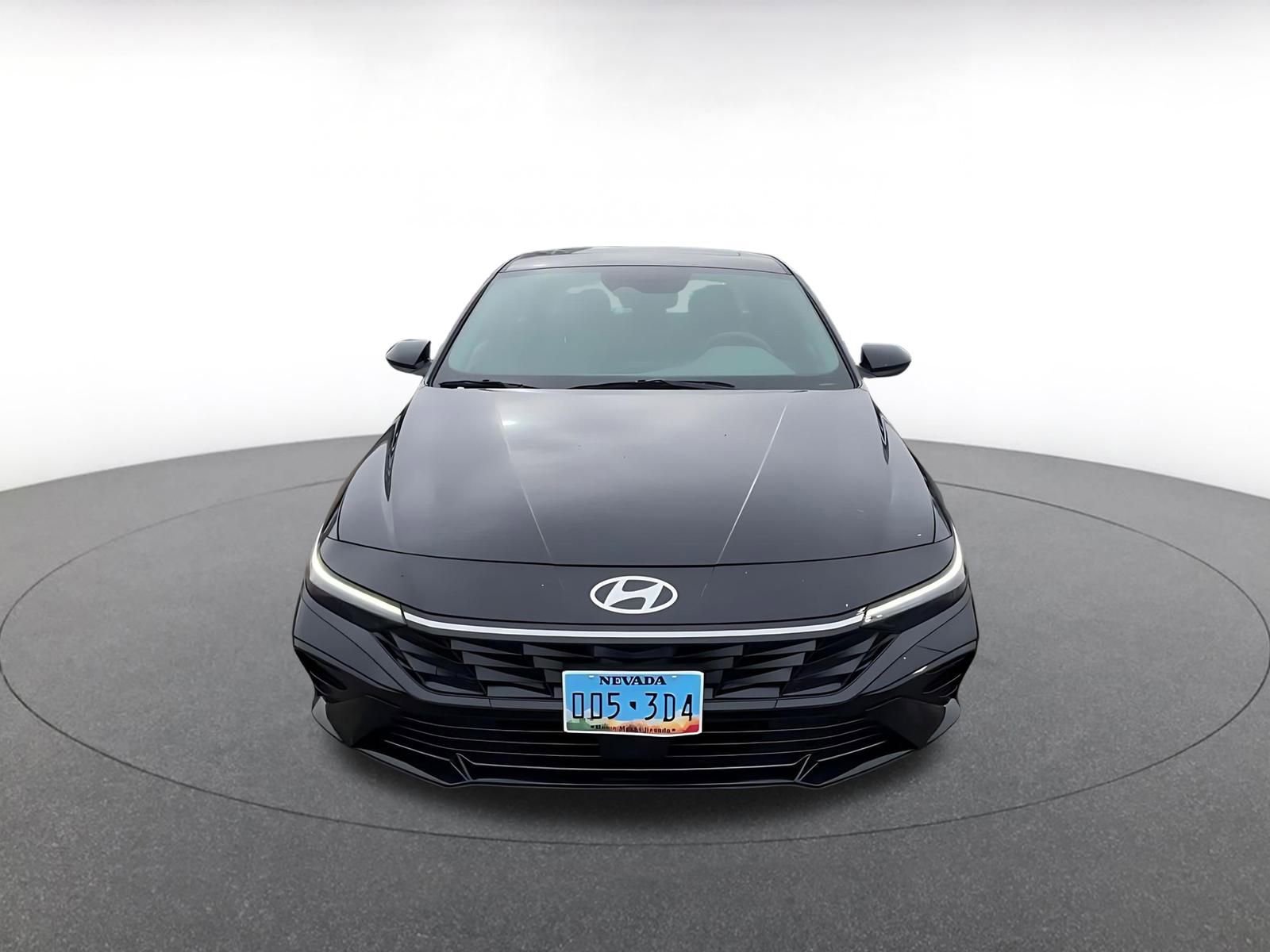 Used 2025 Hyundai Elantra SEL image 4