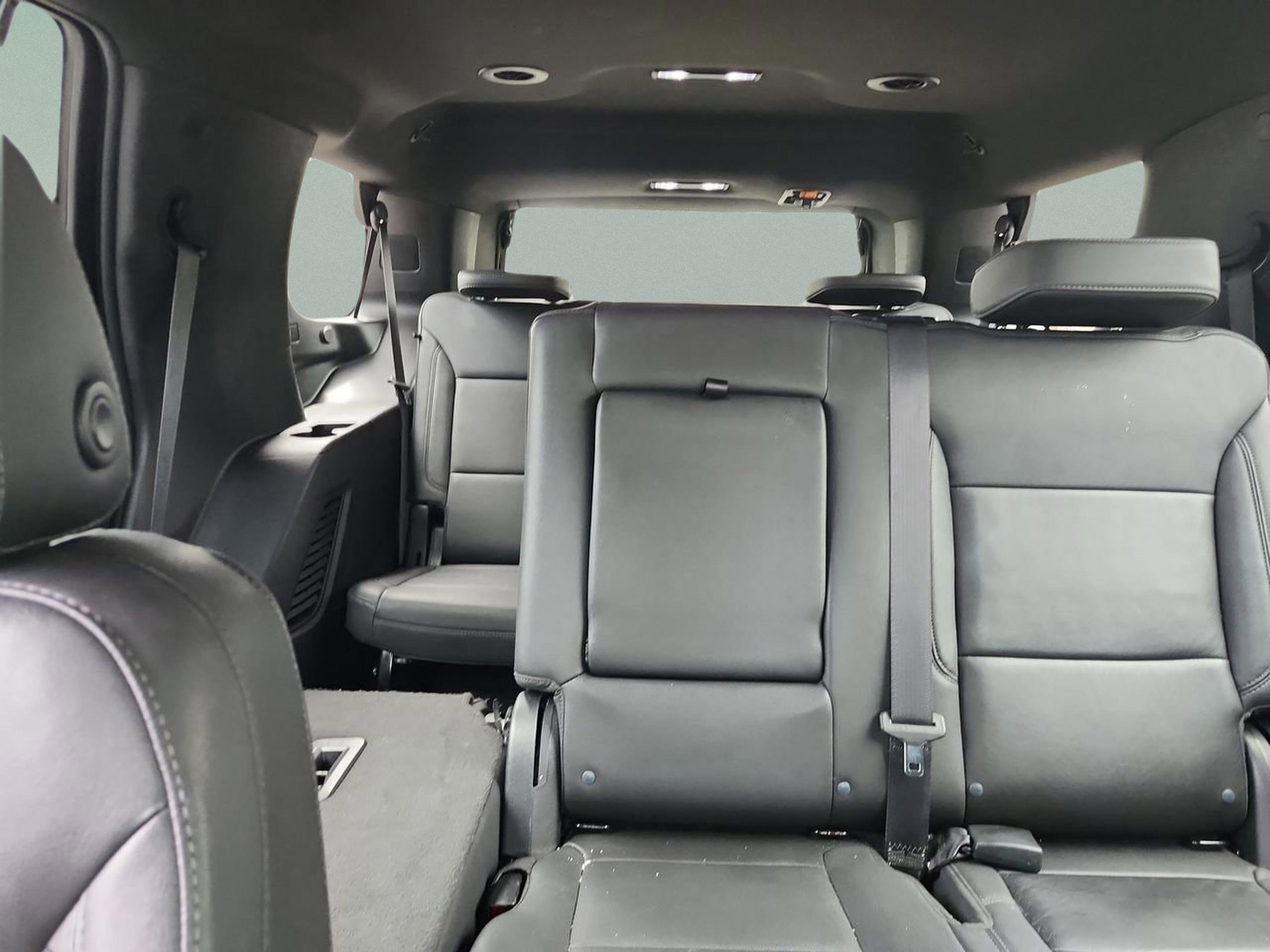 Used 2023 Chevrolet Tahoe LT RWD image 17