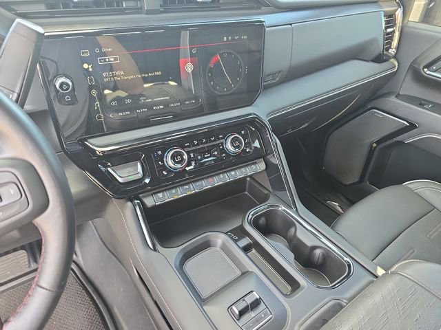 Used 2024 GMC Sierra 2500 AT4X image 21