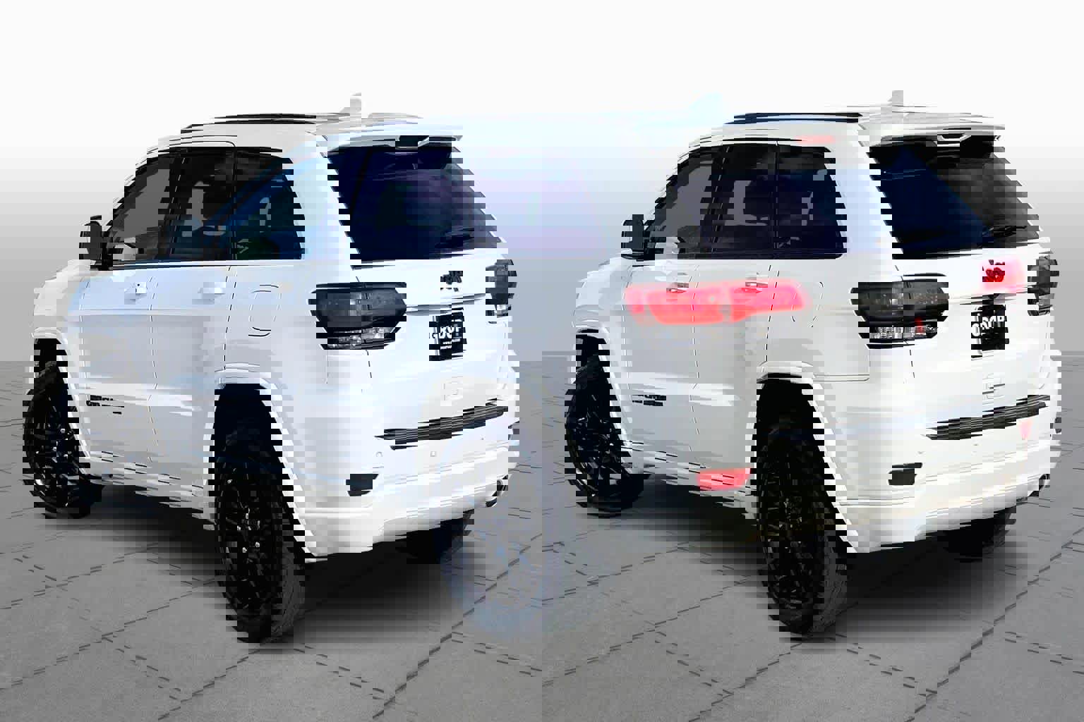 Used 2021 Jeep Grand Cherokee Laredo X image 10