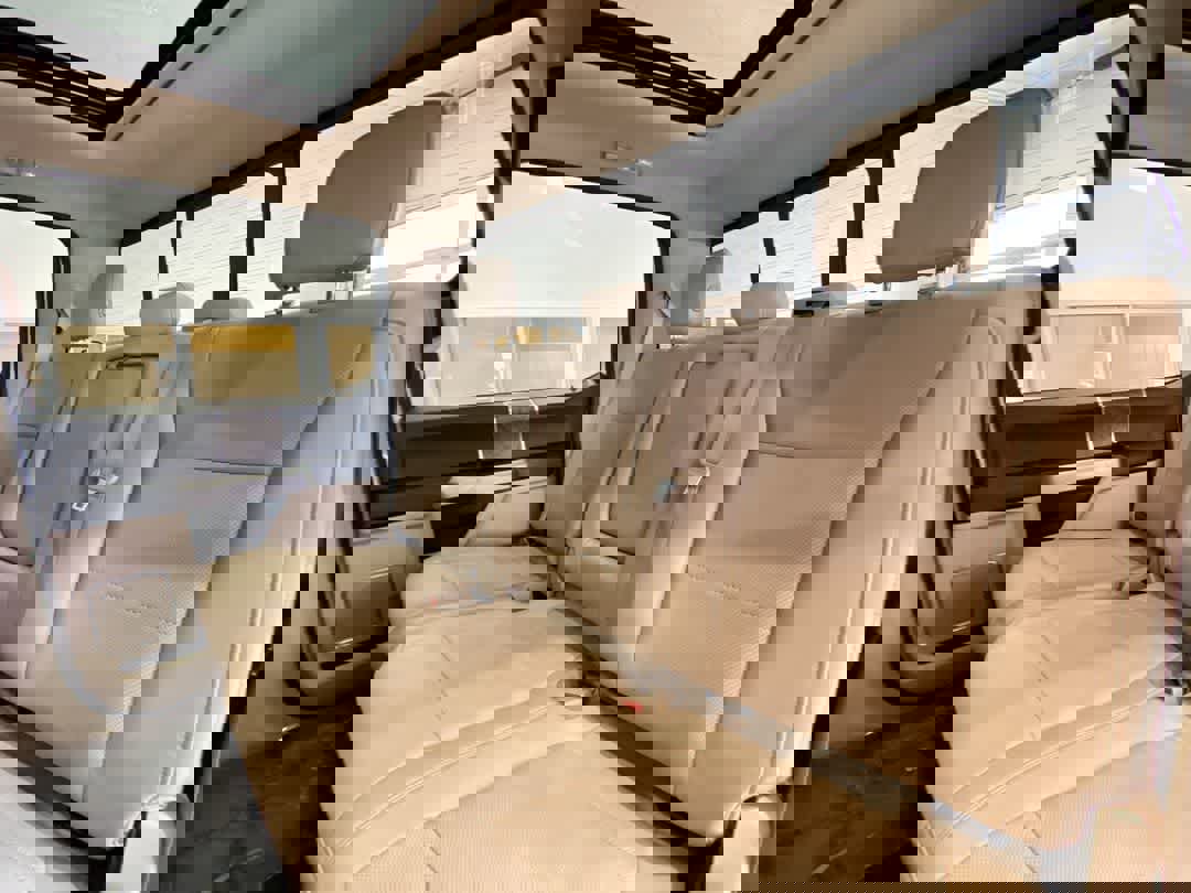 Used 2017 Ford F350 Lariat w/ Lariat Ultimate Package image 25