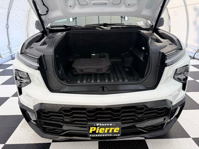 Used 2024 Chevrolet Silverado EV RST AWD/4WD image 10