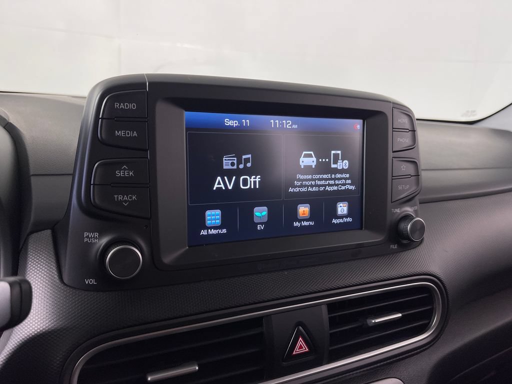 Used 2020 Hyundai Kona Limited FWD image 22
