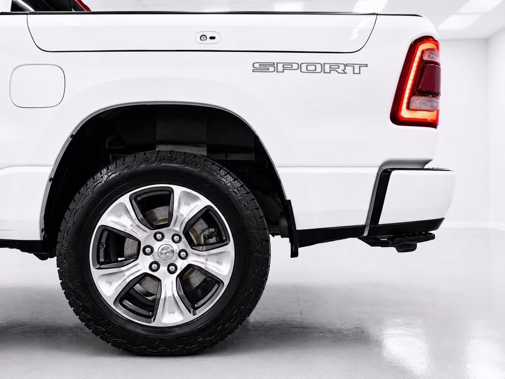 Used 2023 RAM 1500 Laramie AWD/4WD image 13