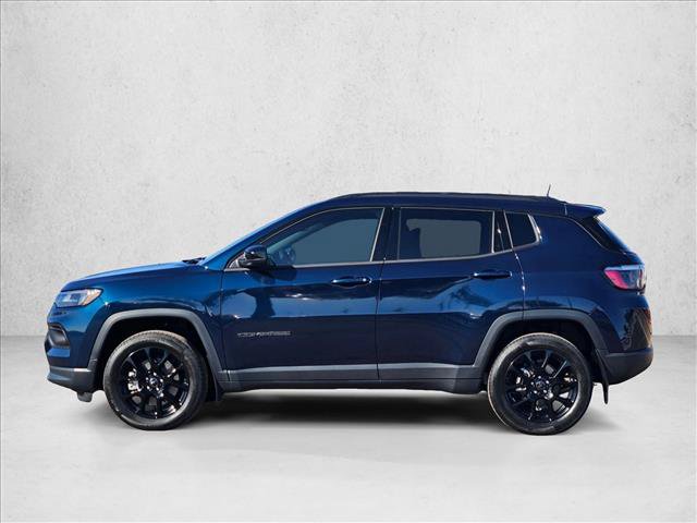 Used 2026 Jeep Compass Latitude AWD/4WD image 9