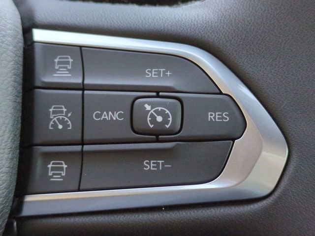 New 2026 Jeep Compass Limited image 24