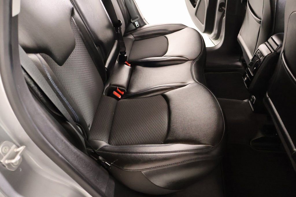 Used 2022 Jeep Compass Latitude image 13