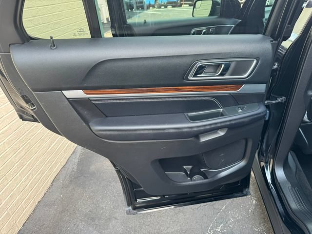 Used 2017 Ford Explorer Limited FWD image 15