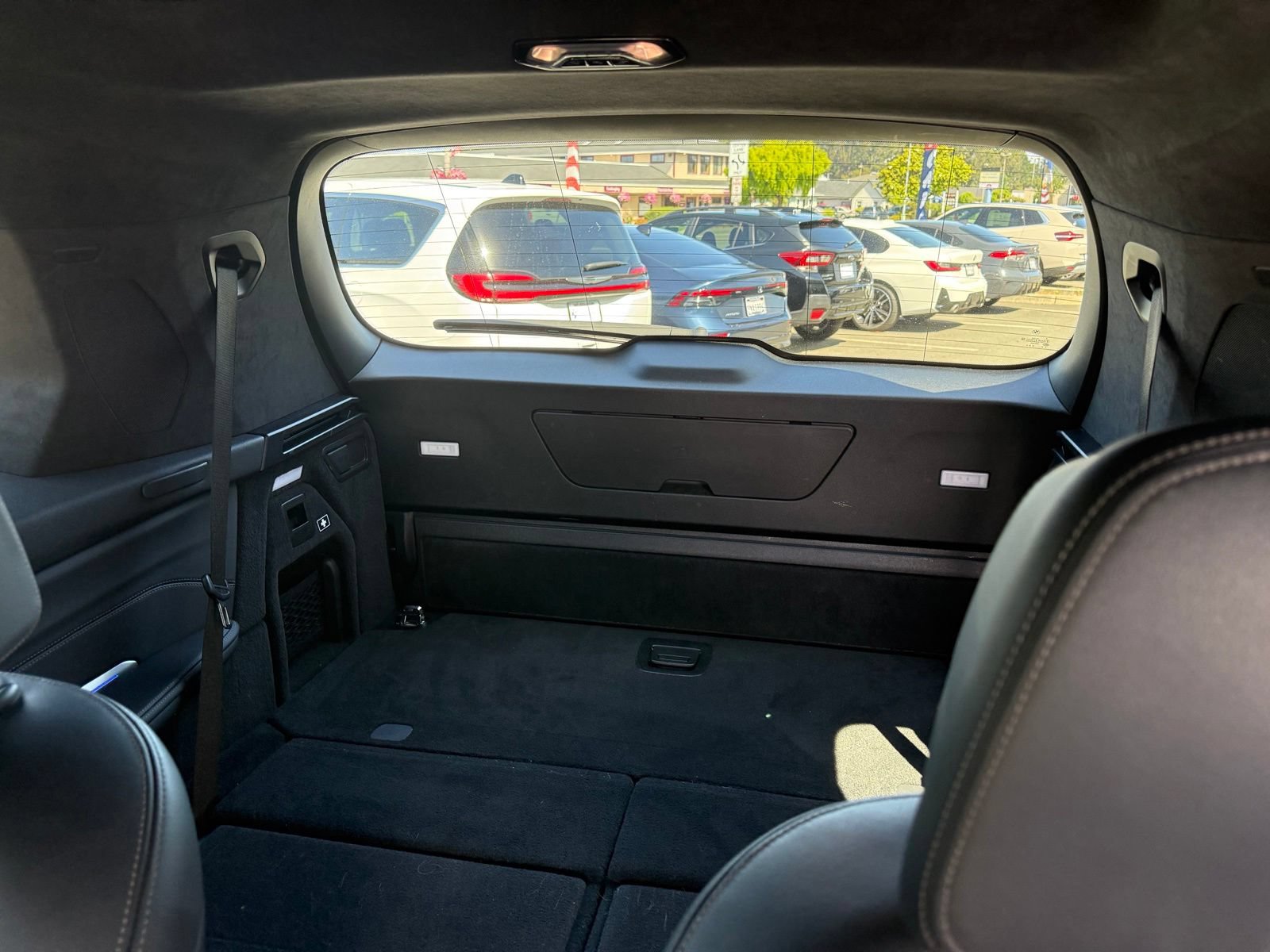 Used 2022 BMW X7 M50i AWD/4WD image 37