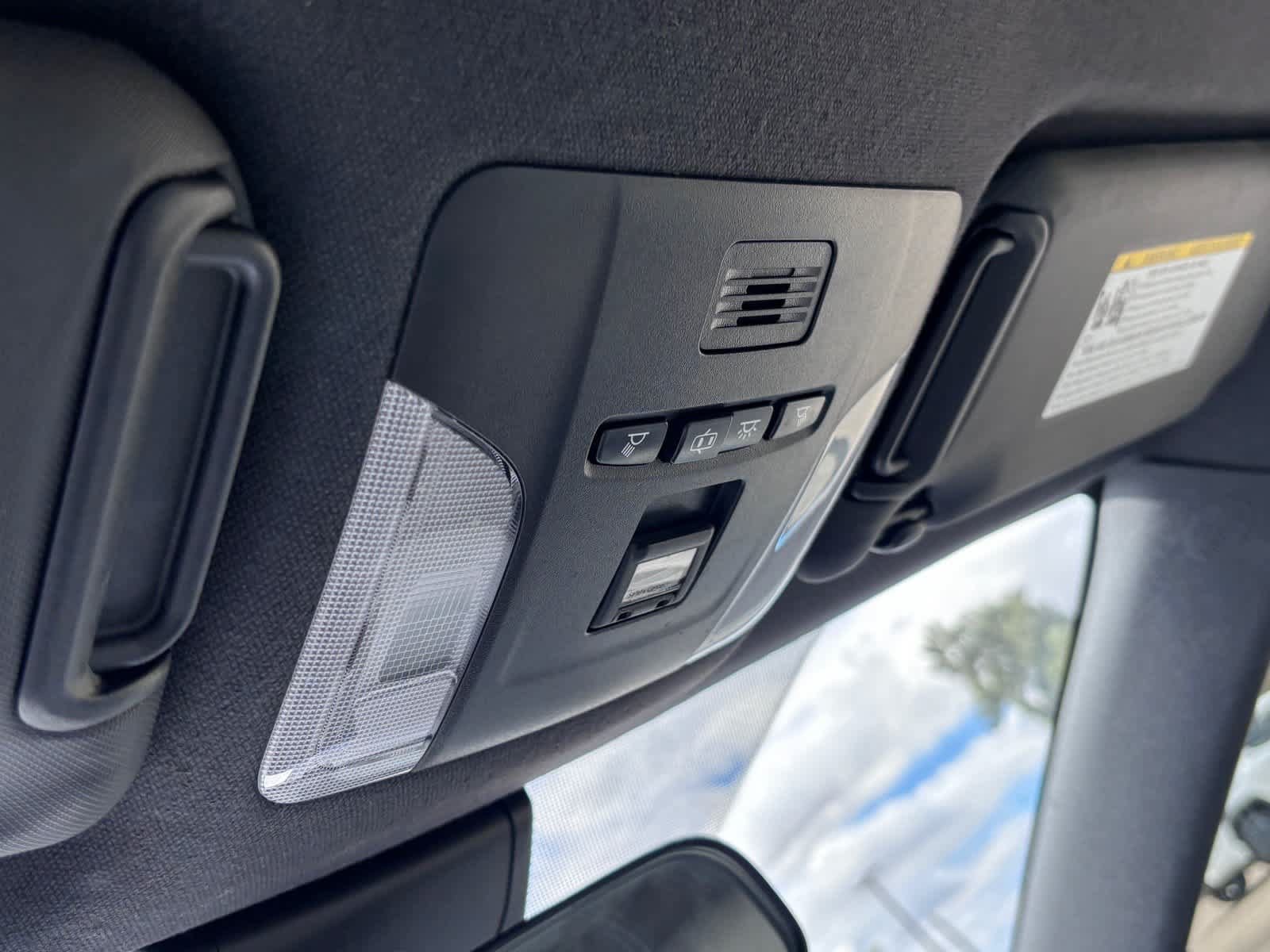Used 2019 Toyota Corolla XSE w/ Carpet Mat Package FWD image 23