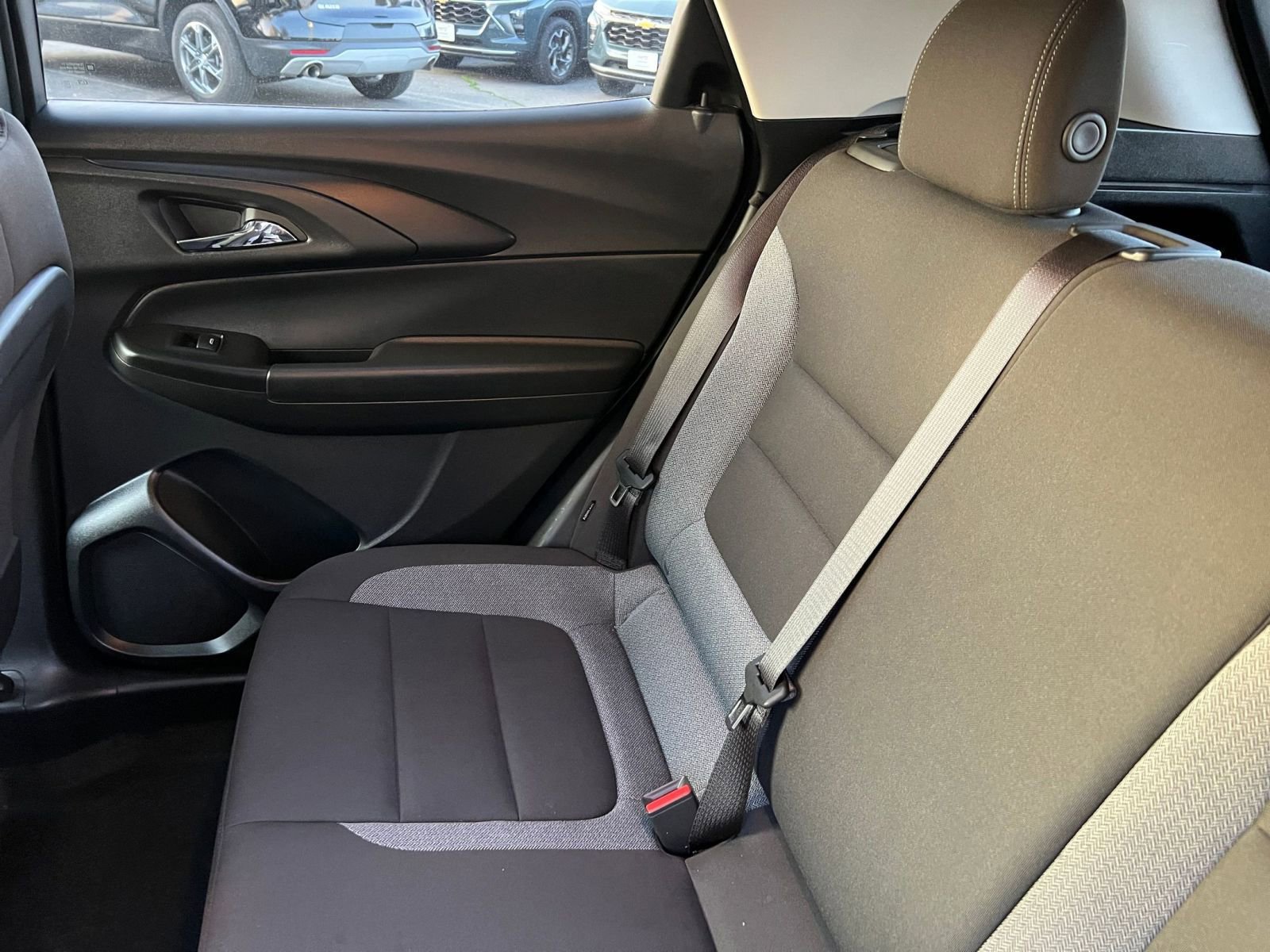 Used 2025 Chevrolet TrailBlazer LT image 37