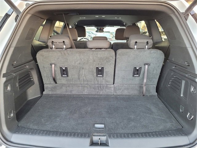 Used 2025 GMC Acadia Elevation image 19