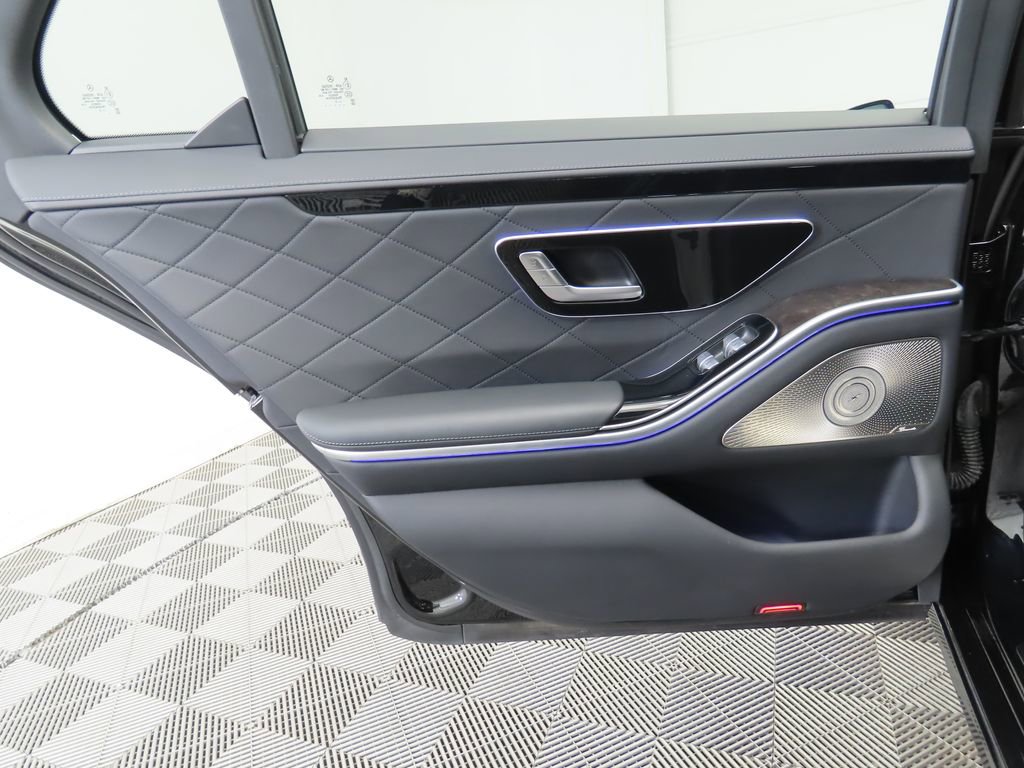 Used 2022 Mercedes-Benz S 500 4MATIC image 27
